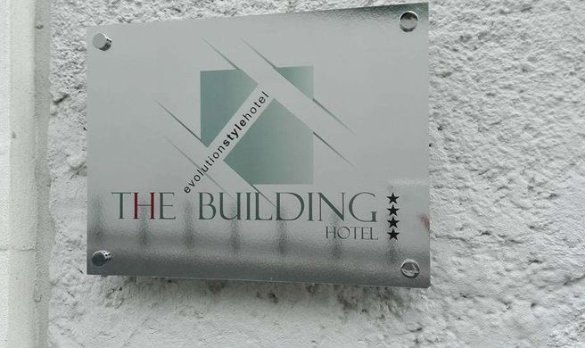 Hotel The Building Exterior