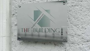 Hotel The Building