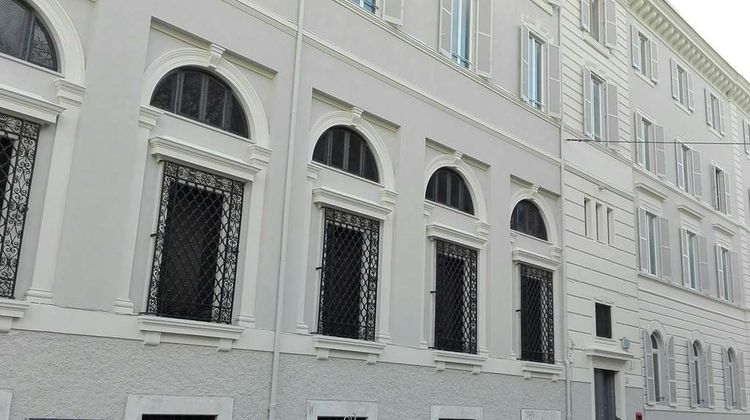 Hotel The Building Exterior