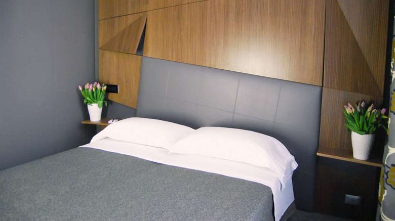 <b>Hotel The Building Room</b>. Images powered by <a href="https://iceportal.shijigroup.com/" title="IcePortal" target="_blank">IcePortal</a>.