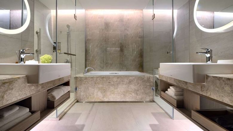 <b>Caesar Park Hotel Banqiao Room</b>. Images powered by <a href="https://iceportal.shijigroup.com/" title="IcePortal" target="_blank">IcePortal</a>.