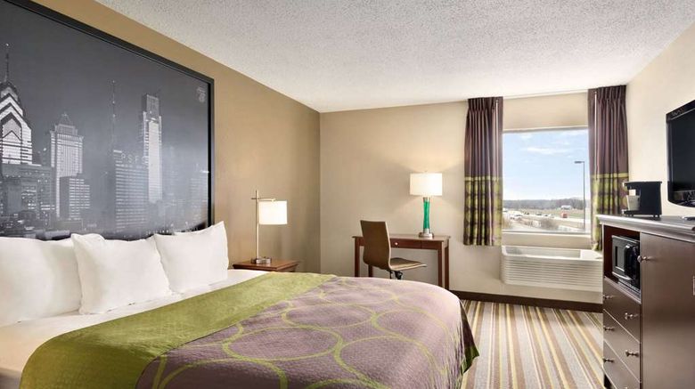 <b>Super 8 Chambersburg I-81 Room</b>. Images powered by <a href="https://iceportal.shijigroup.com/" title="IcePortal" target="_blank">IcePortal</a>.