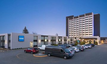 Travelodge Hotel & Convention Ctr