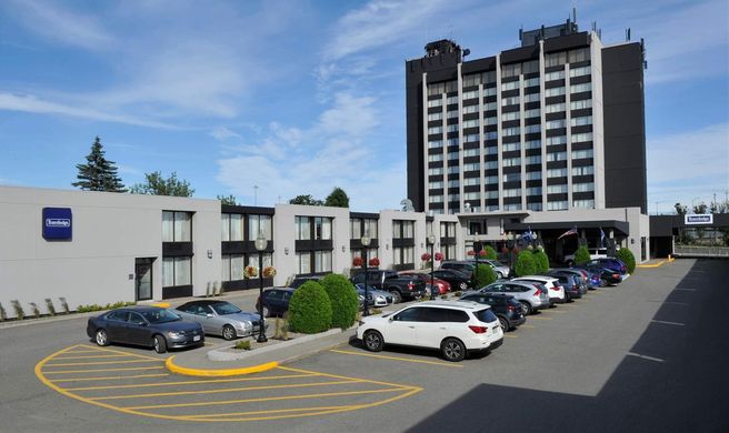 Travelodge Hotel & Convention Ctr Exterior
