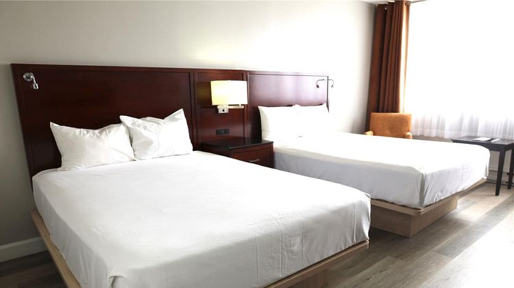Travelodge Hotel & Convention Ctr Room