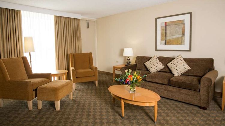 Edmonton Inn & Conference Centre Suite