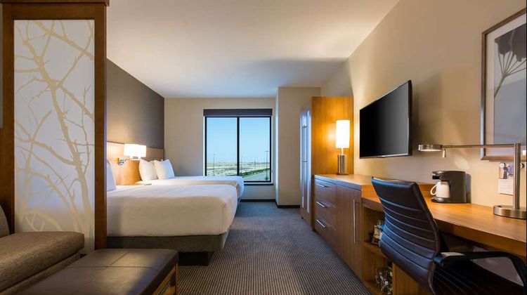 Hyatt Place Delano Room