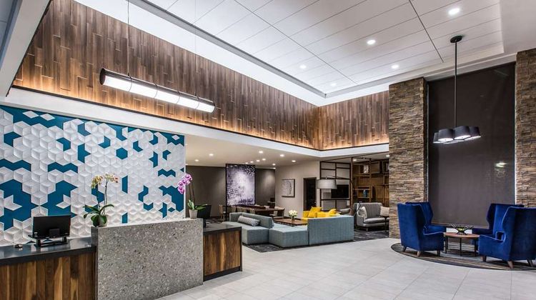 Hyatt Place Delano Lobby