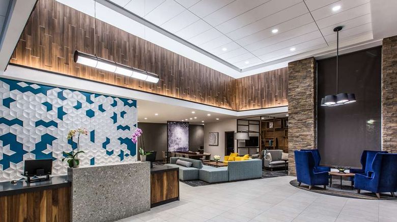 <b>Hyatt Place Delano Lobby</b>. Images powered by <a href="https://iceportal.shijigroup.com/" title="IcePortal" target="_blank">IcePortal</a>.