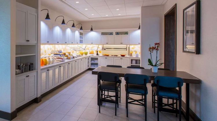 Hyatt Place Delano Restaurant