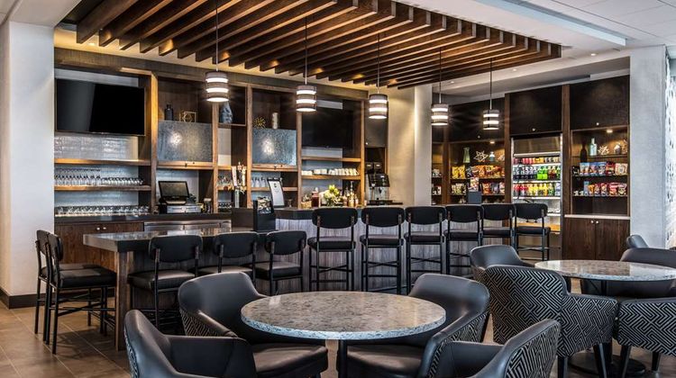 Hyatt Place Delano Restaurant