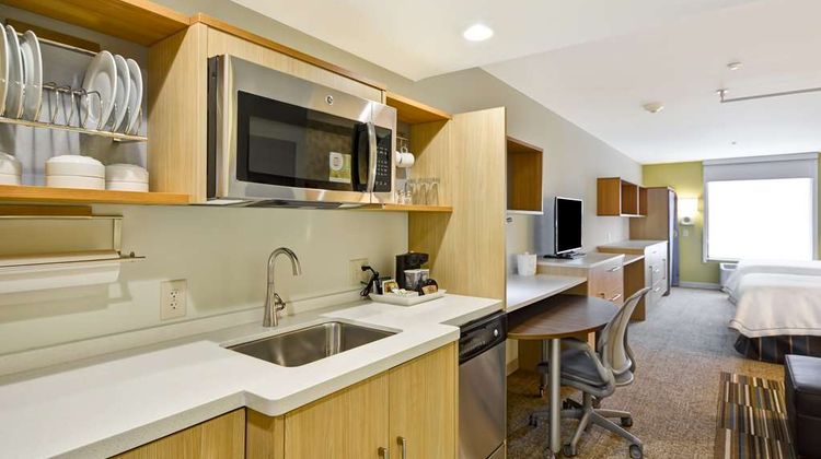 Home2 Suites by Hilton Opelika Room