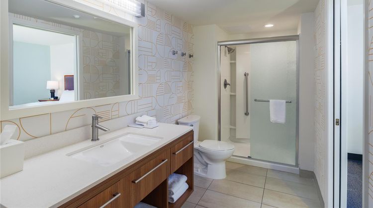 Home2 Suites by Hilton Opelika Room