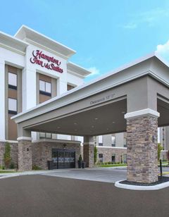Hampton Inn/Stes Oakwood Village-CLE