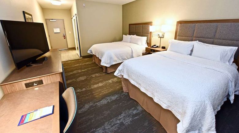 <b>Hampton Inn by Hilton Kirksville Room</b>. Images powered by <a href="https://iceportal.shijigroup.com/" title="IcePortal" target="_blank">IcePortal</a>.