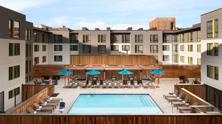 Hilton Garden Inn Boulder Pool