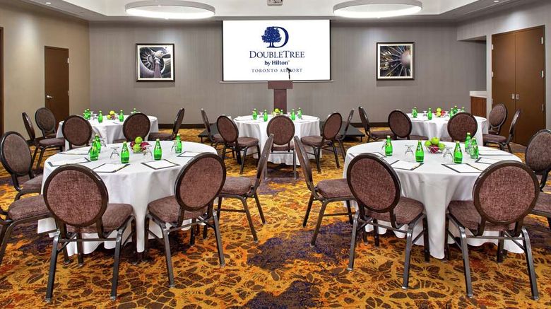 <b>DoubleTree by Hilton Toronto Airport Meeting</b>. Images powered by <a href="https://iceportal.shijigroup.com/" title="IcePortal" target="_blank">IcePortal</a>.