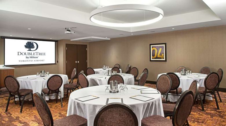 <b>DoubleTree by Hilton Toronto Airport Meeting</b>. Images powered by <a href="https://iceportal.shijigroup.com/" title="IcePortal" target="_blank">IcePortal</a>.