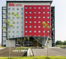 Ibis Irapuato Exterior