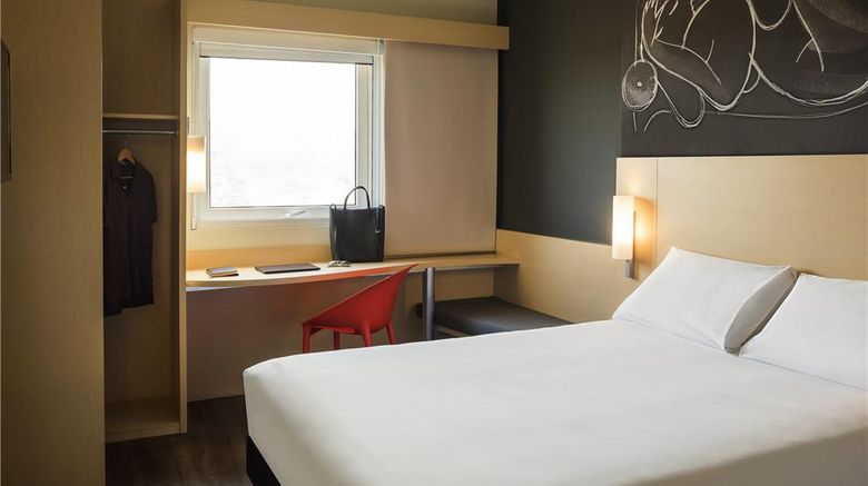<b>Ibis Irapuato Room</b>. Images powered by <a href="https://iceportal.shijigroup.com/" title="IcePortal" target="_blank">IcePortal</a>.