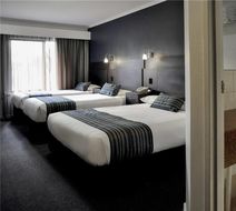 Ibis Styles Adelaide Manor Room