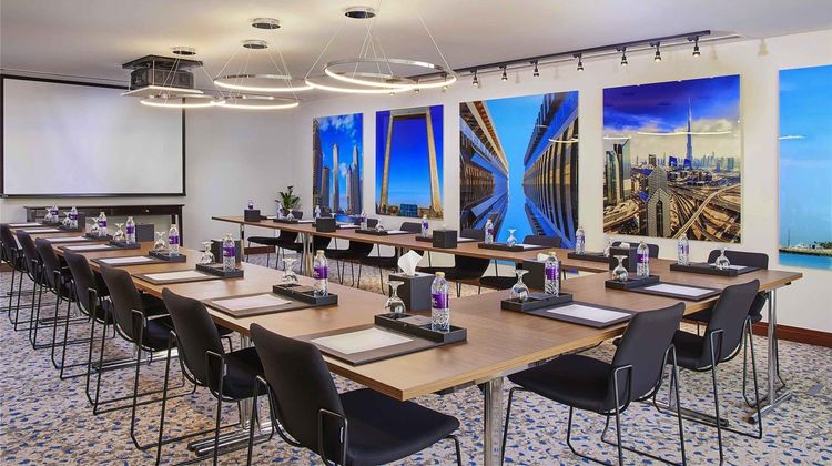 Mercure Suites Barsha Heights Meeting