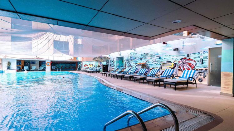 Mercure Suites Barsha Heights Pool