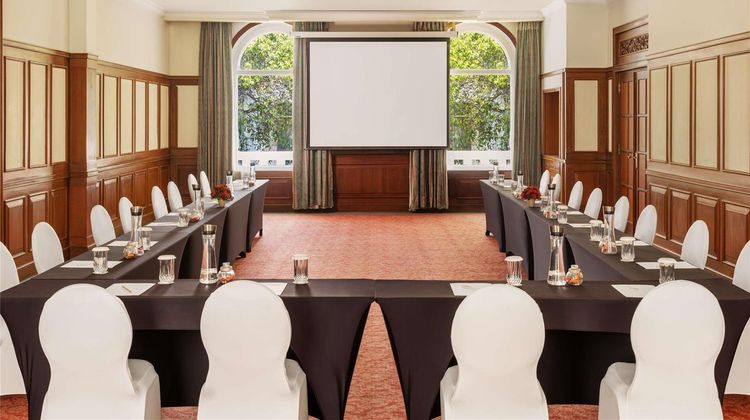 Hotel Majapahit Meeting