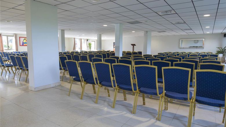 <b>Mercure Cayenne Royal Amazonia Meeting</b>. Images powered by <a href="https://iceportal.shijigroup.com/" title="IcePortal" target="_blank">IcePortal</a>.