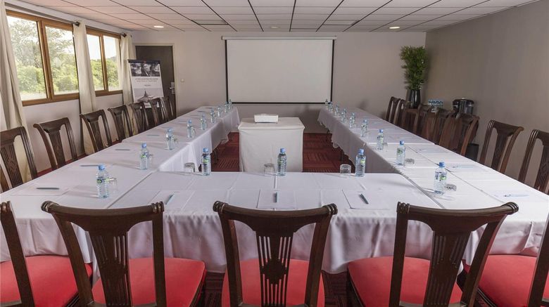 <b>Mercure Cayenne Royal Amazonia Meeting</b>. Images powered by <a href="https://iceportal.shijigroup.com/" title="IcePortal" target="_blank">IcePortal</a>.