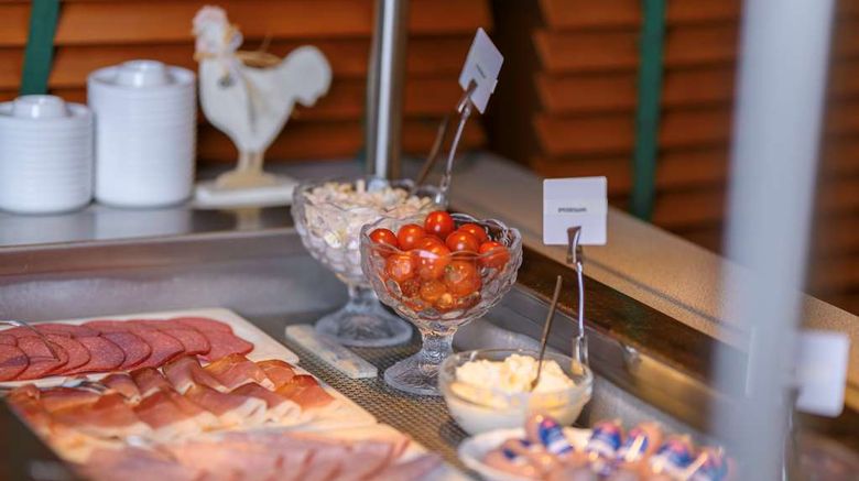 <b>Hotel Leipzig City Nord by Campanile Restaurant</b>. Images powered by <a href="https://iceportal.shijigroup.com/" title="IcePortal" target="_blank">IcePortal</a>.