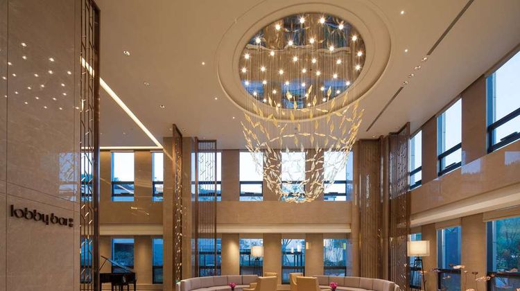 Ramada by Wyndham Jinan Lobby