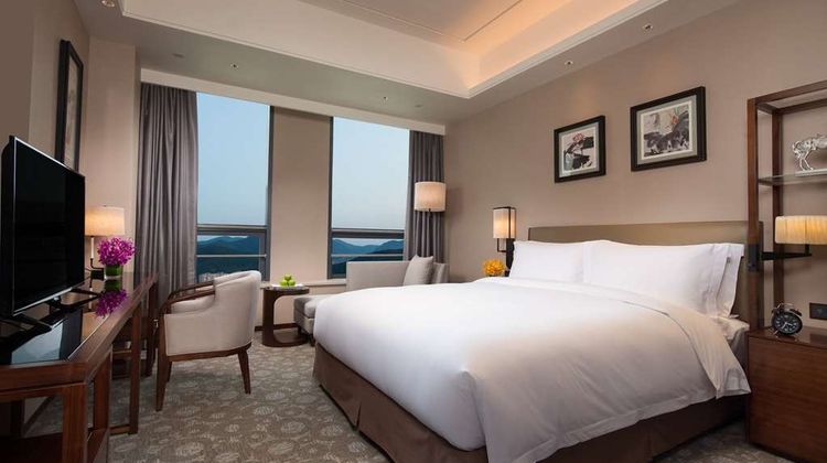 Ramada by Wyndham Jinan Room