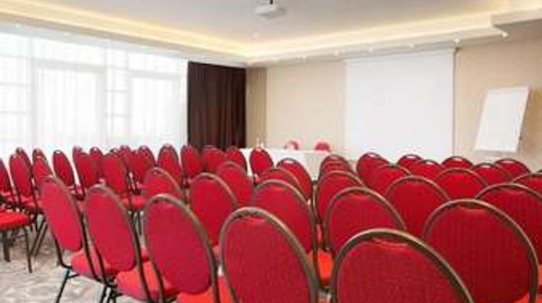 <b>Ramada Constanta Meeting</b>. Images powered by <a href="https://iceportal.shijigroup.com/" title="IcePortal" target="_blank">IcePortal</a>.