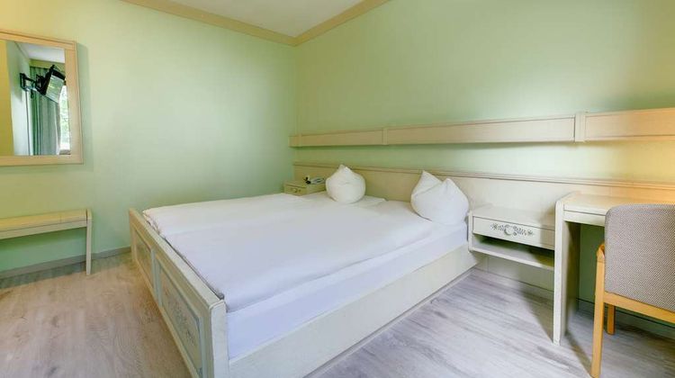Hotel Hannover Airport by PremiereClasse Room