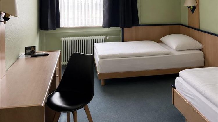 Hotel Hannover Airport by PremiereClasse Room