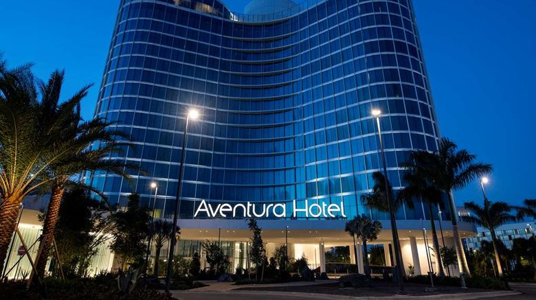 <b>Universal's Aventura Hotel Exterior</b>. Images powered by <a href="https://iceportal.shijigroup.com/" title="IcePortal" target="_blank">IcePortal</a>.