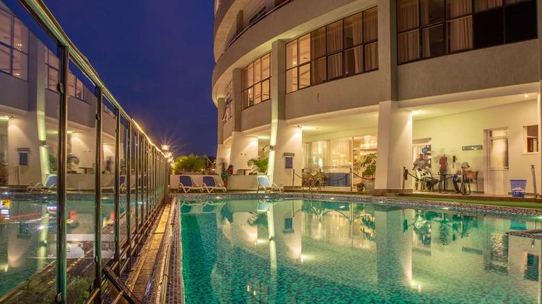 <b>Golden Tulip Canaan Kampala Pool</b>. Images powered by <a href="https://iceportal.shijigroup.com/" title="IcePortal" target="_blank">IcePortal</a>.