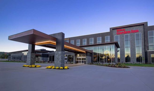 Hilton Garden Inn Wausau Exterior