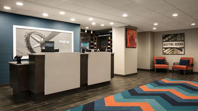 <b>Hampton Inn Kernersville Lobby</b>. Images powered by <a href="https://iceportal.shijigroup.com/" title="IcePortal" target="_blank">IcePortal</a>.