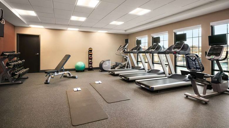 <b>Hampton Inn Kernersville Health</b>. Images powered by <a href="https://iceportal.shijigroup.com/" title="IcePortal" target="_blank">IcePortal</a>.