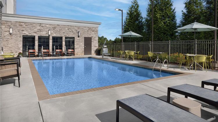 Hampton Inn Kernersville Pool