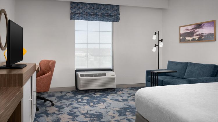 Hampton Inn Kernersville Room