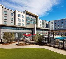 Homewood Suites Long Beach Airport Exterior