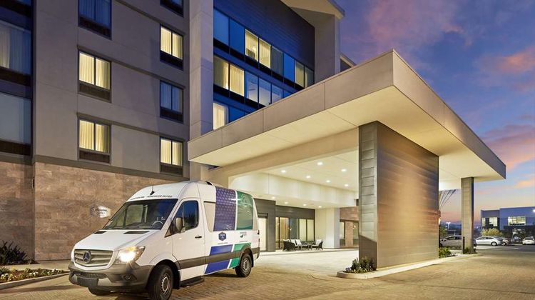Homewood Suites Long Beach Airport Exterior