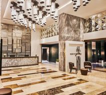 Hilton Garden Inn Lucknow Lobby