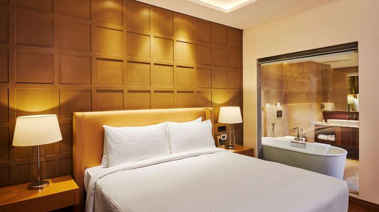 Hilton Garden Inn Lucknow Room