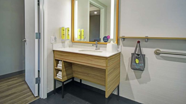 <b>Tru By Hilton Portland Airport Area Room</b>. Images powered by <a href="https://iceportal.shijigroup.com/" title="IcePortal" target="_blank">IcePortal</a>.