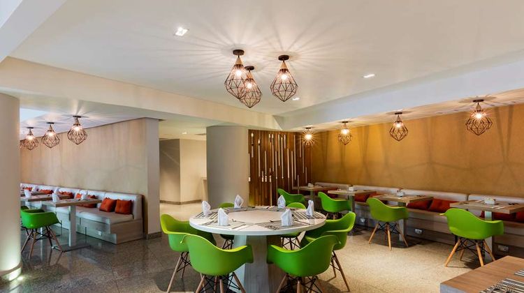 Hilton Garden Inn Mexico City Santa Fe Restaurant