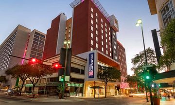 Hilton Garden Inn San Antonio Downtown